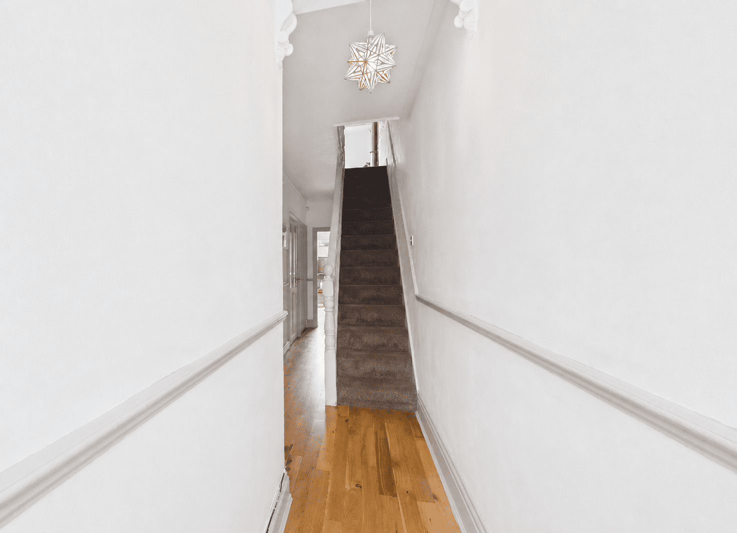 Hallway34Hellyer.png